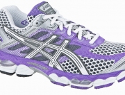 Buty GEL-CUMULUS 15 wyróżnione przez dziennikarzy Runners's World